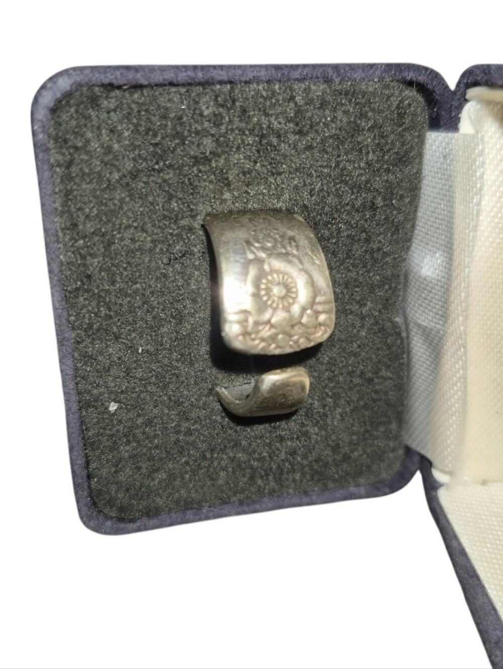 Silver Adjustable Ring - Picture 3 of 4